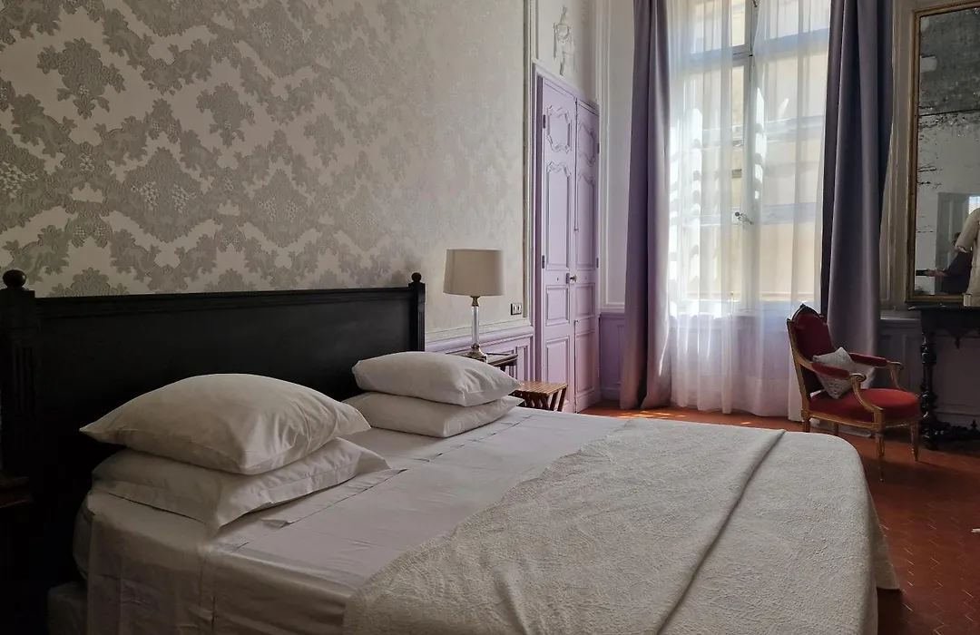 Palais De Luppe, Chambre D'Hotes-1